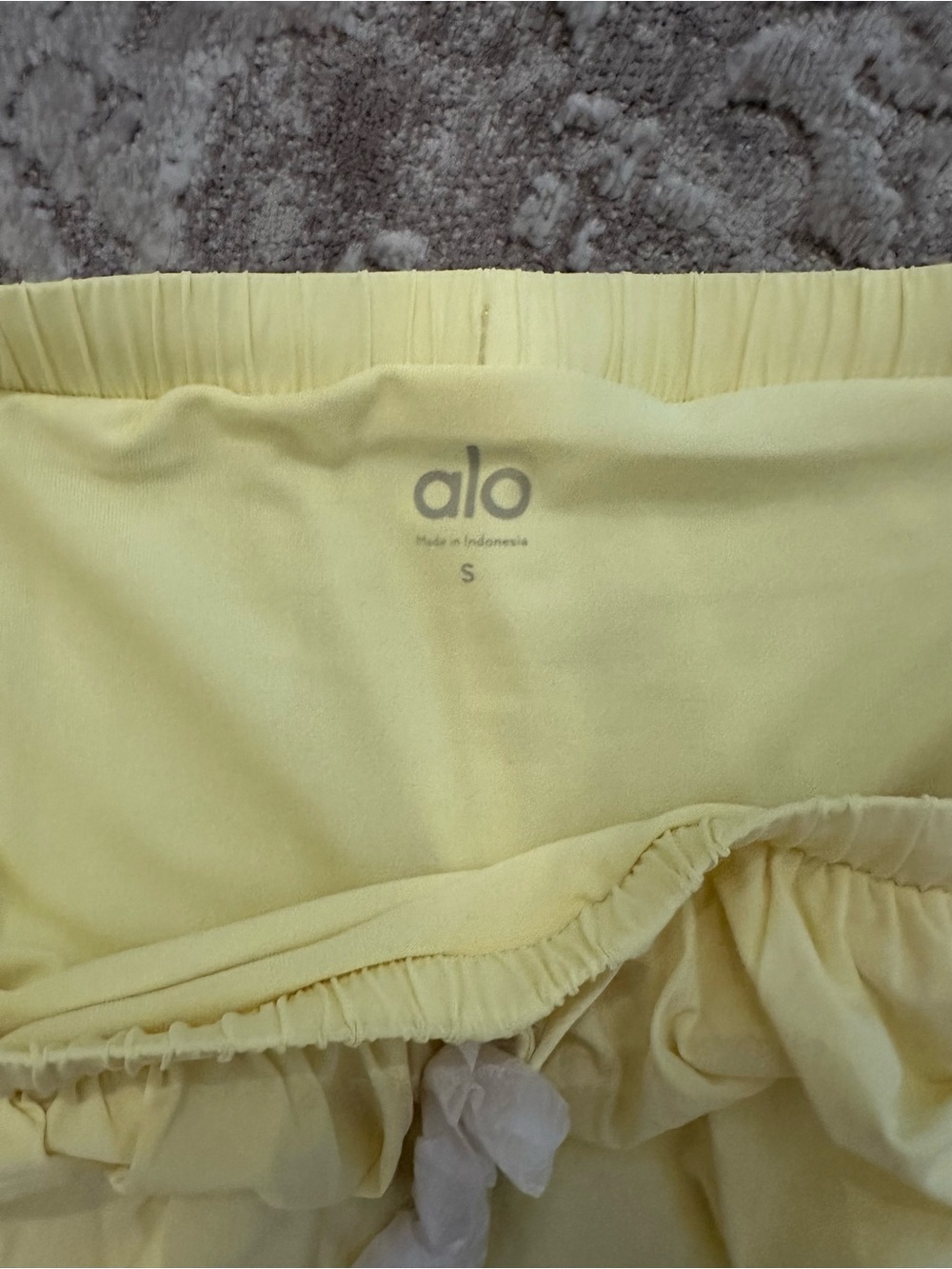 NWT Alo Breezy Tennis Skirt - Sunshine - Size Small - Picture 3 of 5